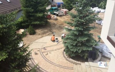 Zakładanie nawierzchni z kostki brukowej